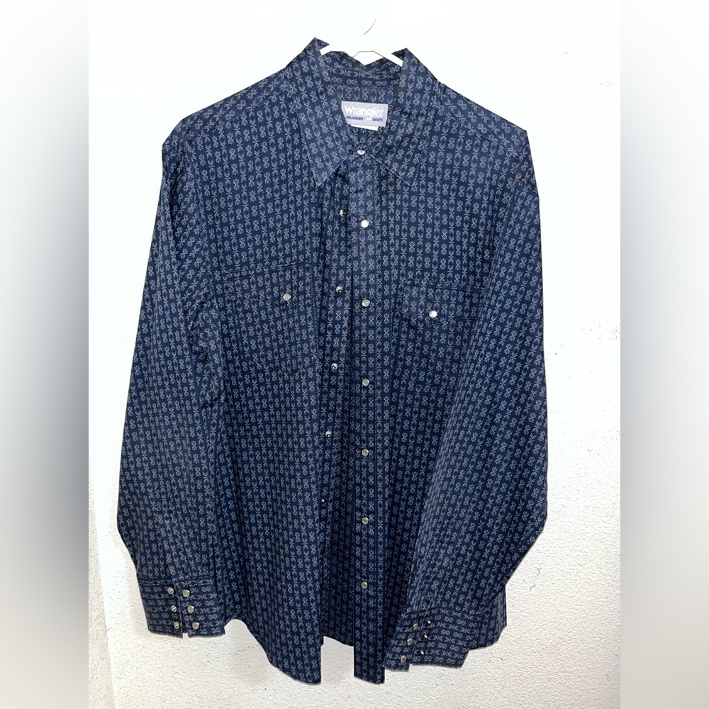 Men’s wrangler pearl snap long sleeve western shirt